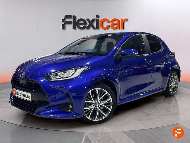 Usado Toyota Yaris Hybrid Business Edition 116 CV (85 kW) 2024 Azul