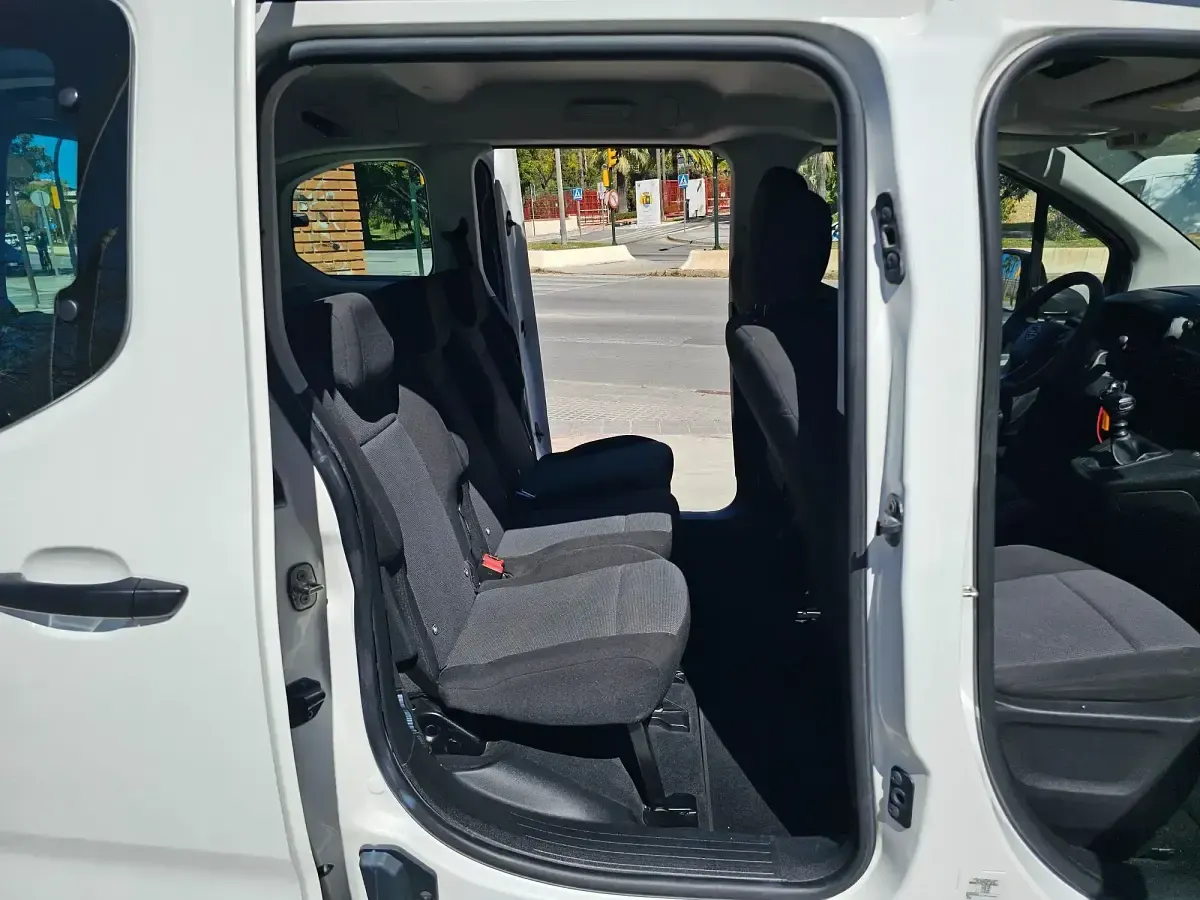 Usado Opel Combo S 100 CV (73 kW) 2021 Blanco Monovolumen