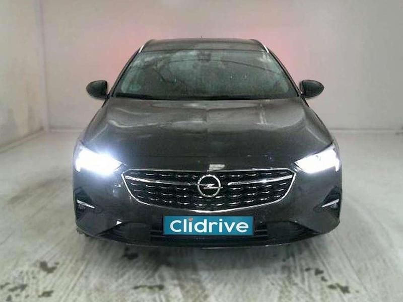 Usado Opel Insignia Business Elegance 174 CV (127 kW) 2021 Gris Berlina