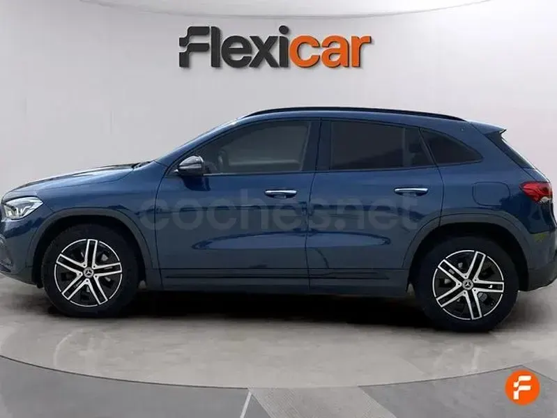 Usado Mercedes GLA200 150 CV (110 kW) 2021 Azul SUV