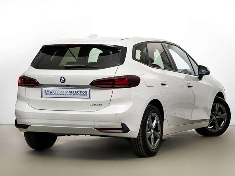 Usado BMW 218 Active Tourer 150 CV (110 kW) 2024 Blanco Monovolumen