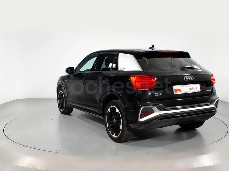 Usado Audi Q2 S-Line 116 CV (85 kW) 2022 Negro SUV