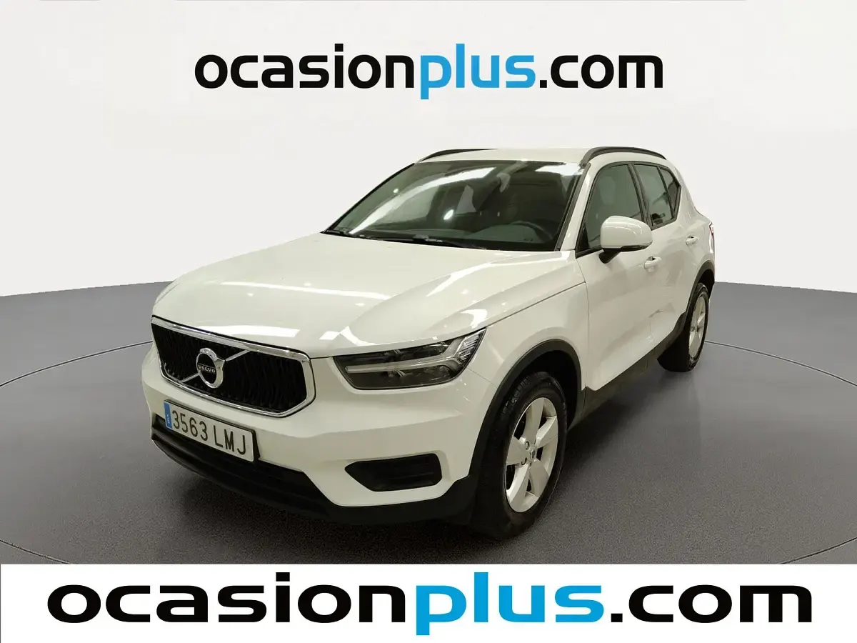 Usado Volvo XC40 Momentum 129 CV (94 kW) 2021 SUV