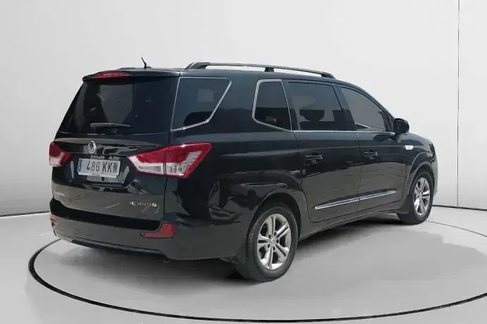Usado SsangYong Rodius 178 CV (130 kW) 2018 Monovolumen