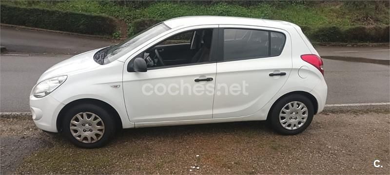 Occasion Hyundai i20 Classic 78 ch (57 kW) 2012 Blanc Citadine
