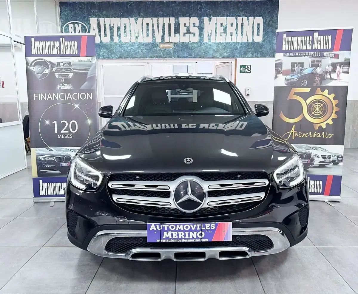 Usado Mercedes GLC220 194 CV (142 kW) 2020 Negro