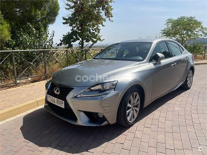 Gris / plata Usado 2014 Lexus IS300h Executive Line Berlina | 16.400 € (Super precio) - Imagen 1/4
