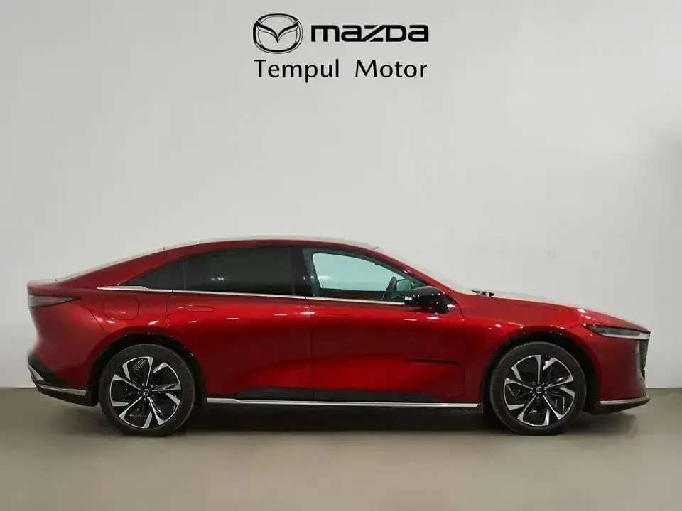 Usado Mazda 6e 180 kW (245 CV) 2025 Otro Berlina