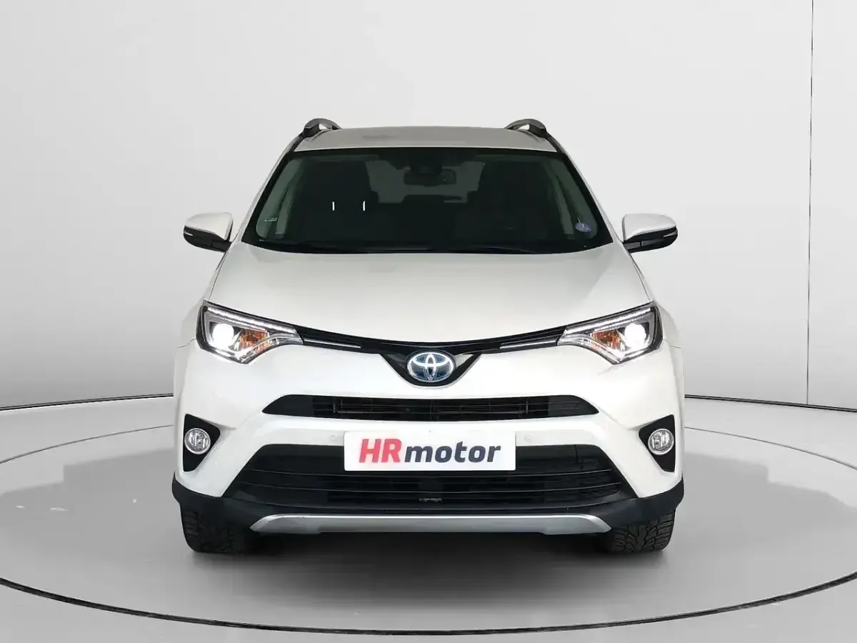 Usado Toyota RAV4 Hybrid 197 CV (144 kW) 2016 Blanco SUV
