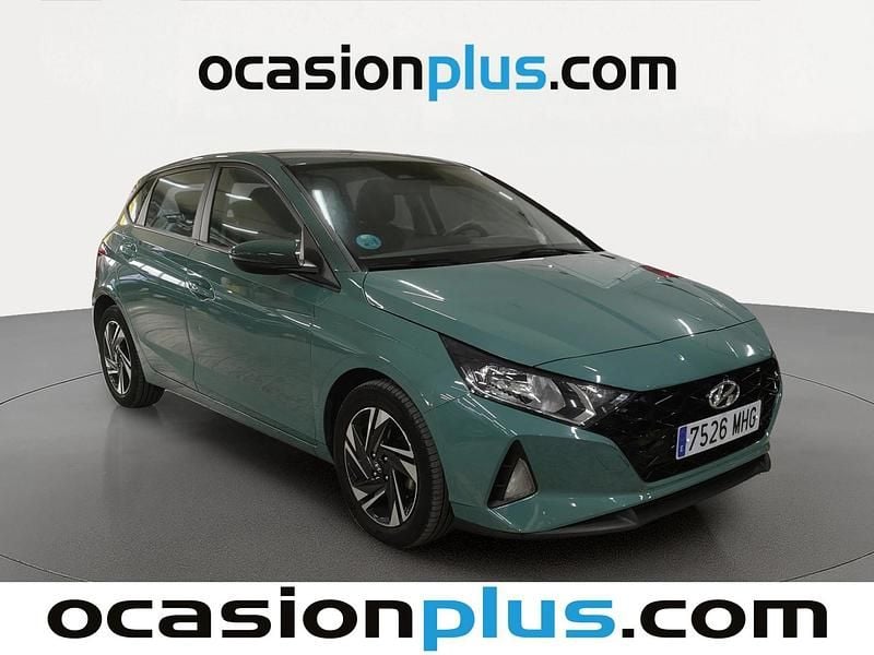 Usado Hyundai i20 101 CV (74 kW) 2023 Verde Utilitario