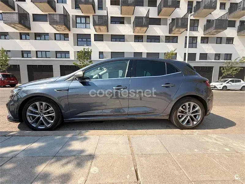 Usado Renault Mégane GT Line GT 205 CV (150 kW) 2017 Negro Berlina