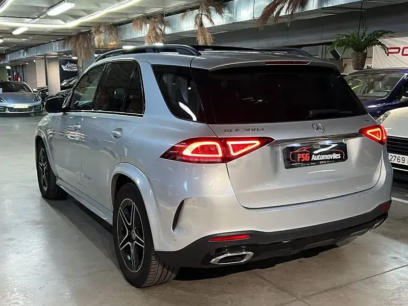 Usado Mercedes GLE300 245 CV (180 kW) 2019 Gris / plata SUV