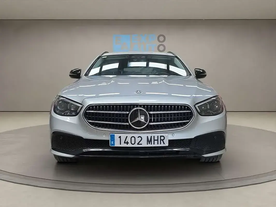 Usado Mercedes E300 321 CV (236 kW) 2020 Gris Berlina