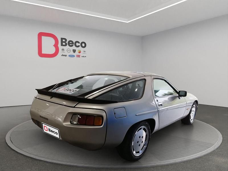 Usado Porsche 928 300 CV (220 kW) 1983 Gris Coupe