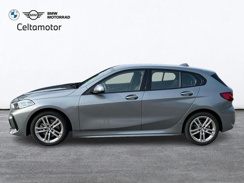 Usado BMW 118 Comfort Edition 150 CV (110 kW) 2024 Skyscraper grau metalizado Utilitario