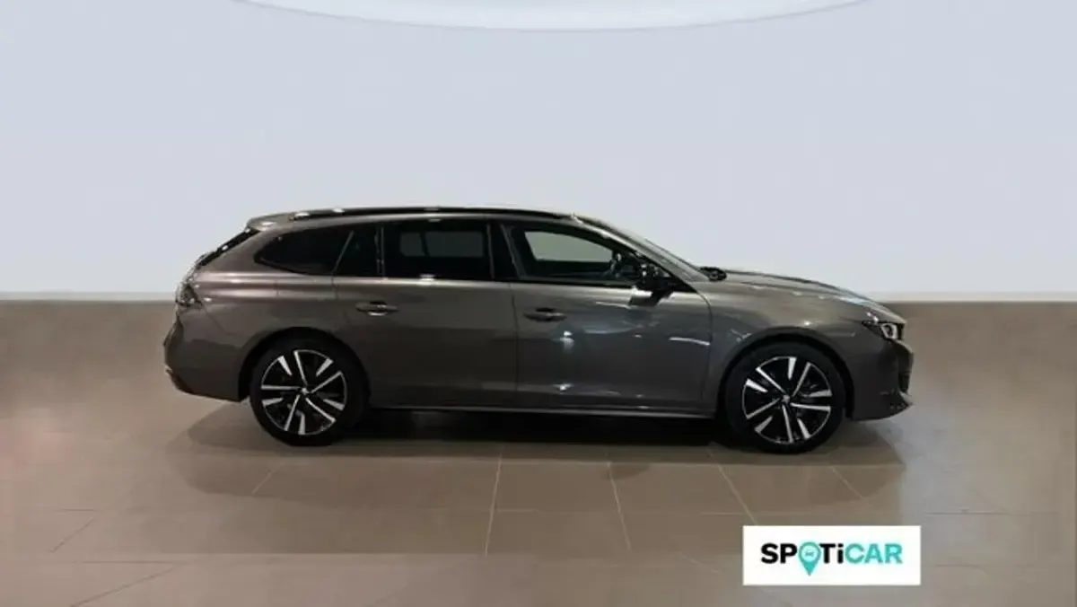 Usado Peugeot 508 GT 225 CV (165 kW) 2023 Gris Berlina