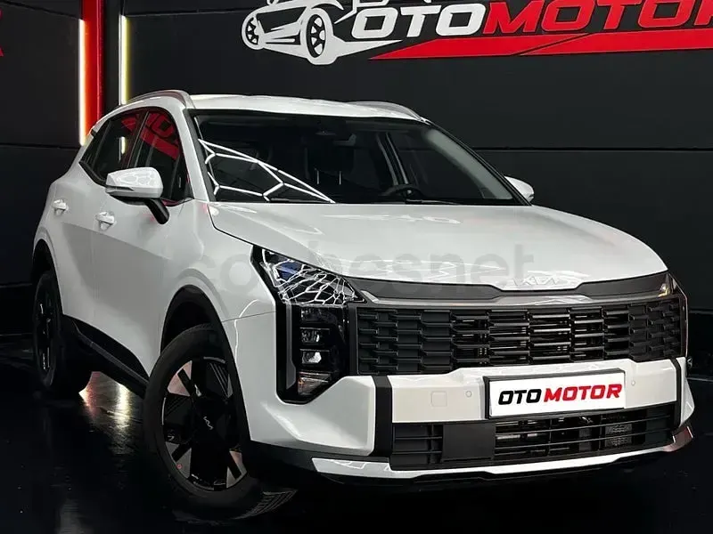 Usado Kia Sportage 239 CV (175 kW) 2026 Blanco SUV