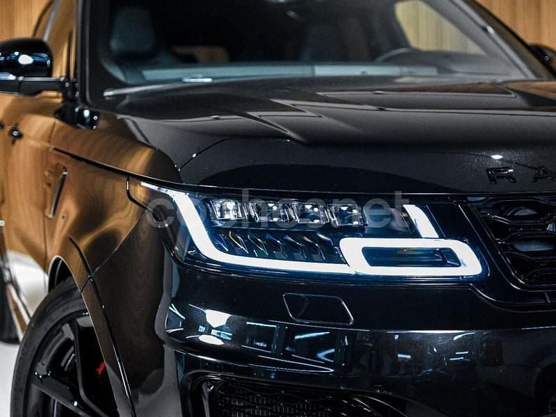 Begagnad Land Rover Range Rover Sport SVR 575 HK (422 kW) 2019 Svart SUV