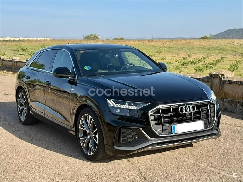 Usado Audi Q8 S-Line 231 CV (169 kW) 2020 Negro SUV