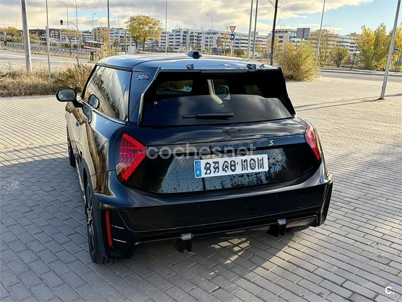 Eléctrico Usado 2024 Mini Cooper SE Utilitario | 36.500 € - Imagen 1/4