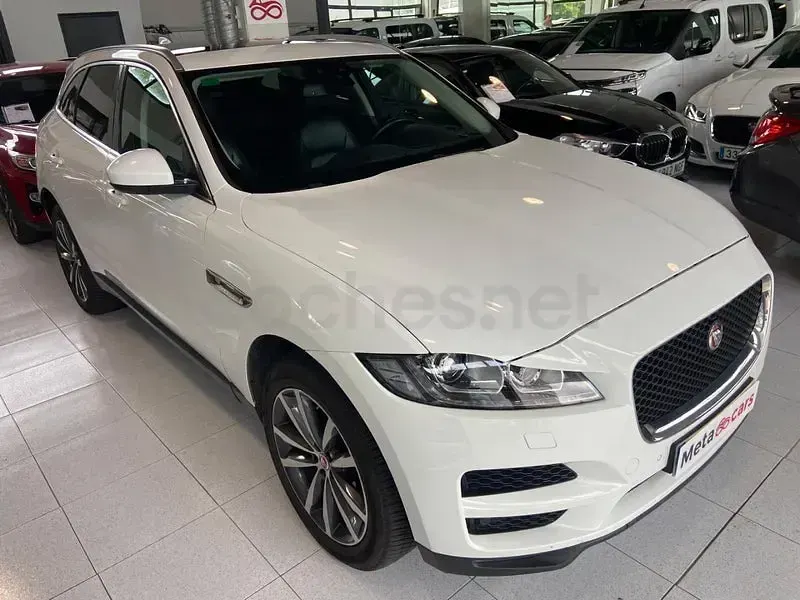 Usado Jaguar F-Pace Prestige 300 CV (220 kW) 2017 Blanco SUV