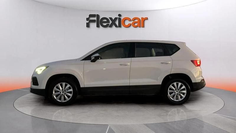 Begagnad Seat Ateca Reference 110 HK (80 kW) 2023 Vit SUV