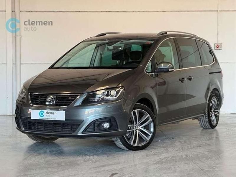 Usado Seat Alhambra XCELLENCE 151 CV (111 kW) 2019 Gris / plata Monovolumen