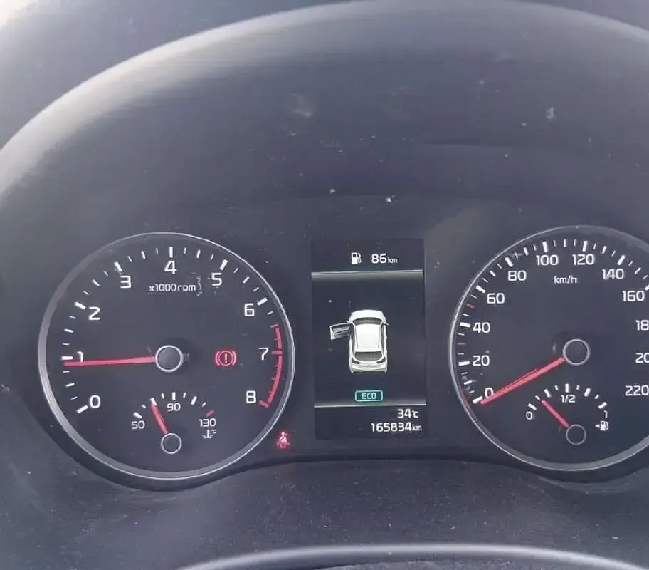 Usado Kia Rio 101 CV (74 kW) 2023 Blanco Utilitario