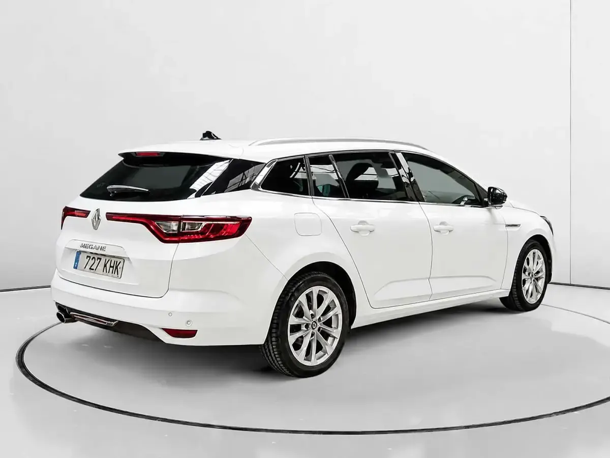 Usado Renault Mégane 130 CV (95 kW) 2018