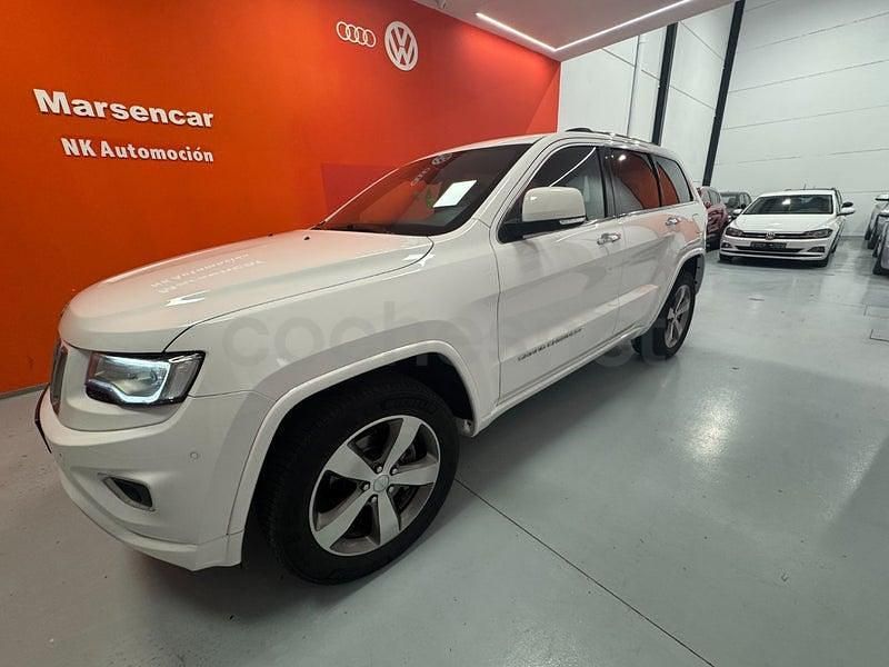 Käytetty Jeep Grand Cherokee Overland 250 HP (183 kW) 2013 Valkoinen Katumaasturi