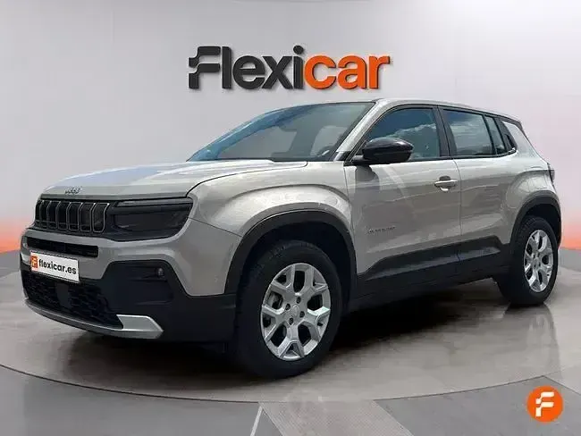 Usado Jeep Avenger Altitude 100 CV (73 kW) 2025 Beige SUV