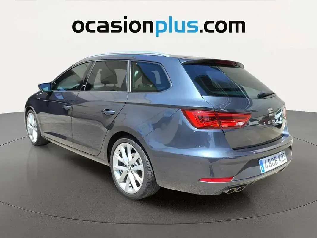 Usado Seat Leon ST FR 190 CV (139 kW) 2018 Gris Familiar