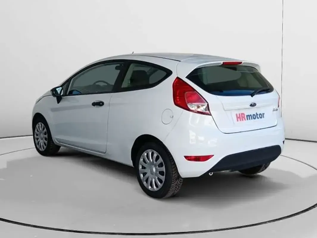 Usado Ford Fiesta 75 HP (55 kW) 2015 Branco Citadino