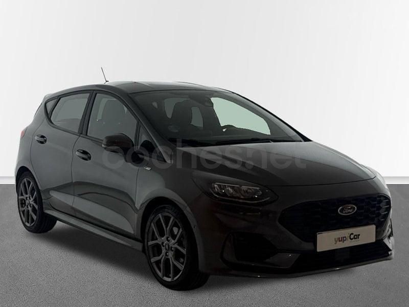 Gris / plata Usado 2023 Ford Fiesta ST-Line Utilitario | 15.900 € (Precio justo) - Imagen 1/4