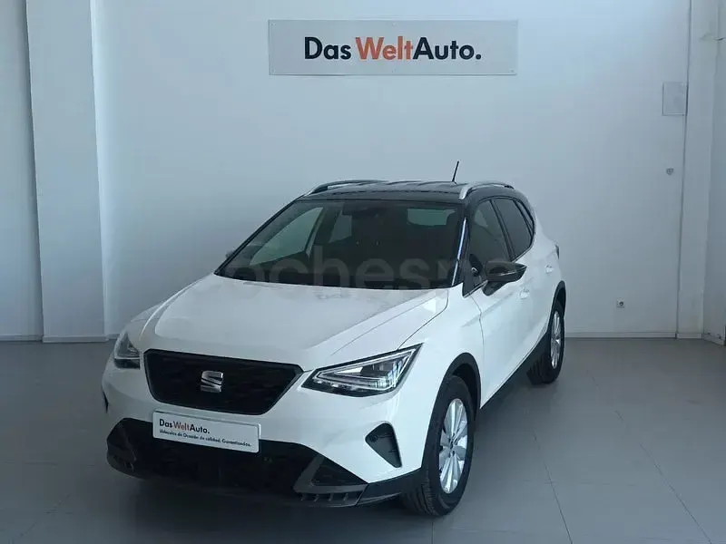 Usado Seat Arona Style 116 CV (85 kW) 2024 Blanco SUV