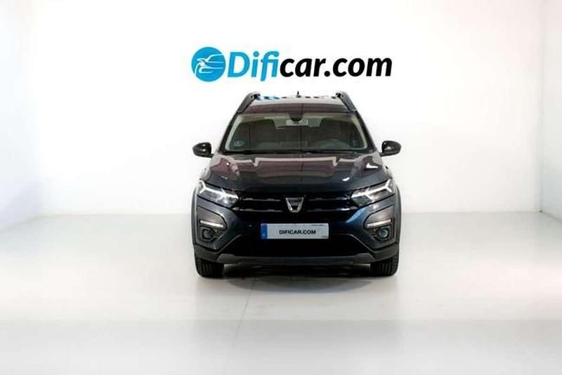 Usado Dacia Jogger Extreme 101 CV (74 kW) 2022 Gris Monovolumen