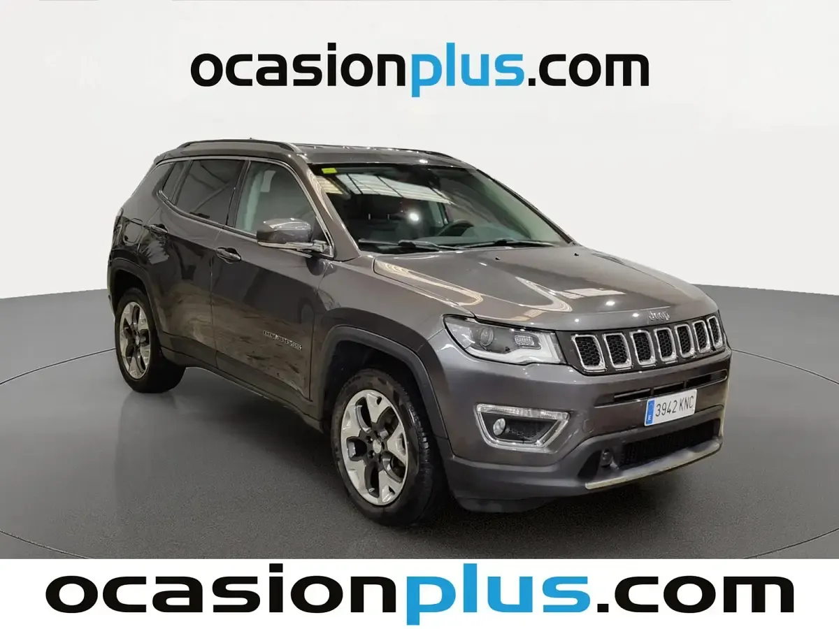 Usado Jeep Compass Limited 170 CV (125 kW) 2018 Gris SUV