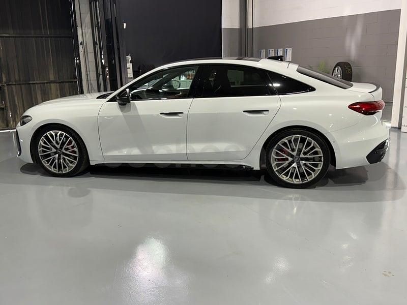 Usado Audi A5 Exclusive 367 CV (269 kW) 2024 Blanco Berlina