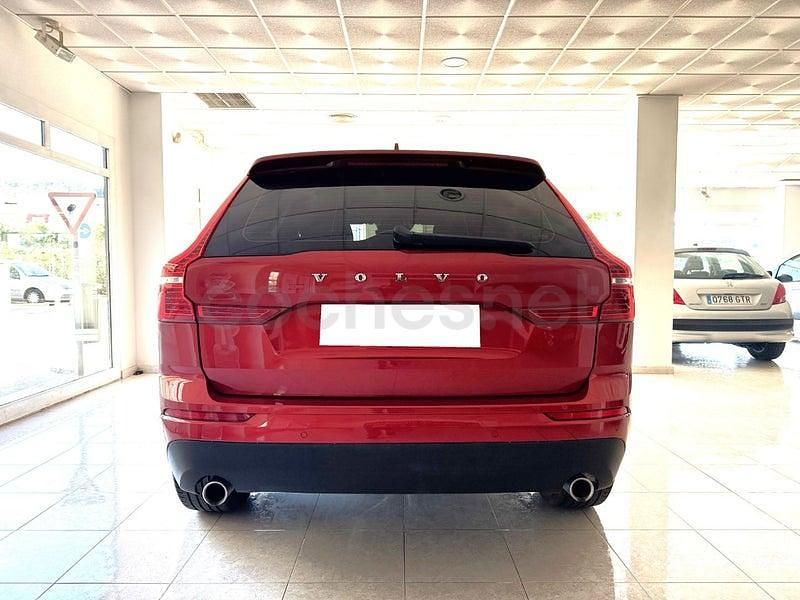 Usado Volvo XC60 Momentum 197 CV (144 kW) 2021 Rojo SUV