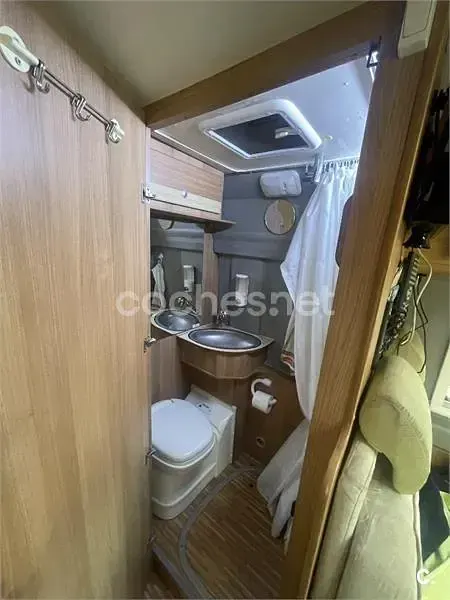 Usado Fiat Ducato 33 100 CV (73 kW) 2008 Naranja Van