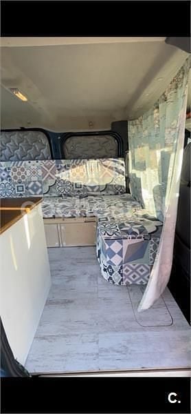 Usado Ford Tourneo Connect Trend 95 CV (69 kW) 2013 Azul Monovolumen