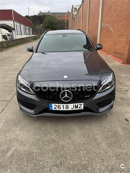 Usado Mercedes C220 AMG 170 CV (125 kW) 2016 Gris / plata Familiar