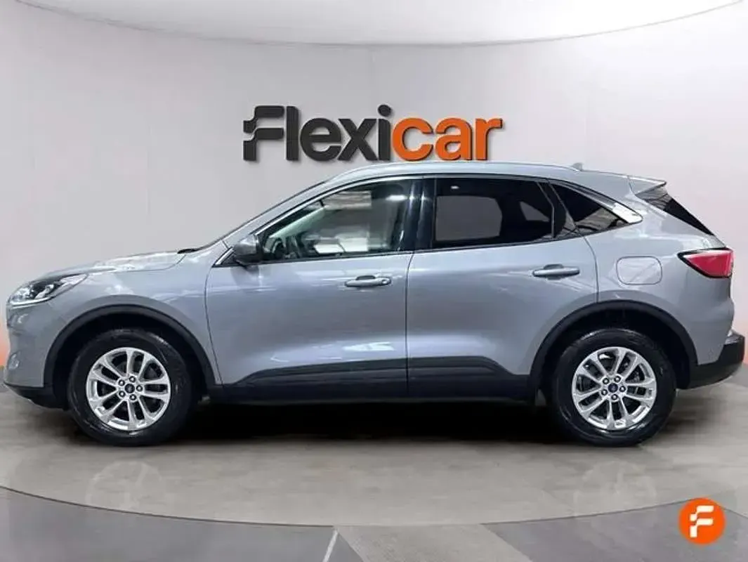 Usado Ford Kuga Titanium 150 CV (110 kW) 2023 Gris SUV