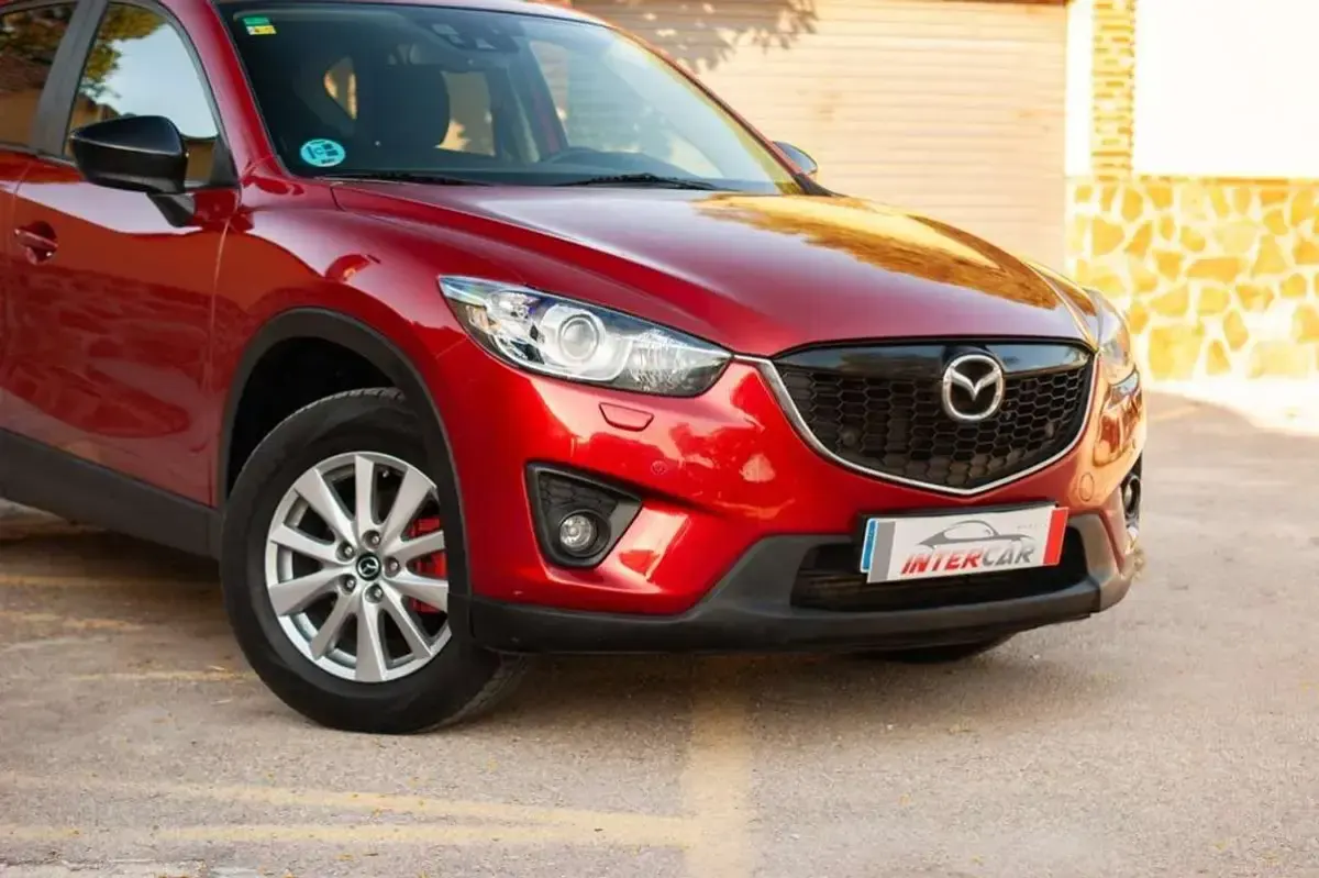 Usado Mazda CX-5 Style 150 CV (110 kW) 2014 Burdeos SUV