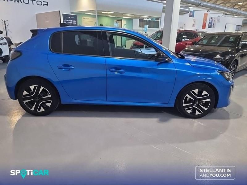Usado Peugeot 208 Allure 102 CV (75 kW) 2025 Azul Utilitario