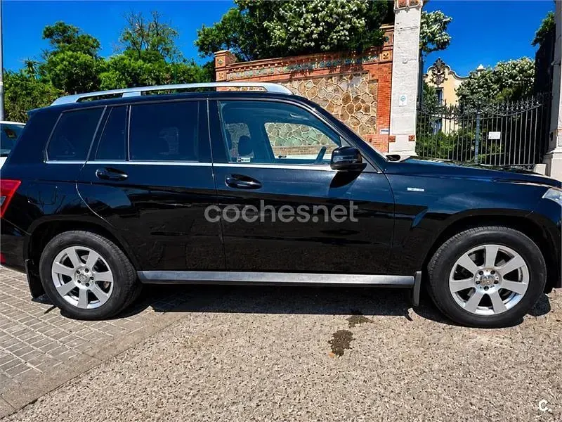 Usado Mercedes GLK220 170 CV (125 kW) 2009 Negro SUV