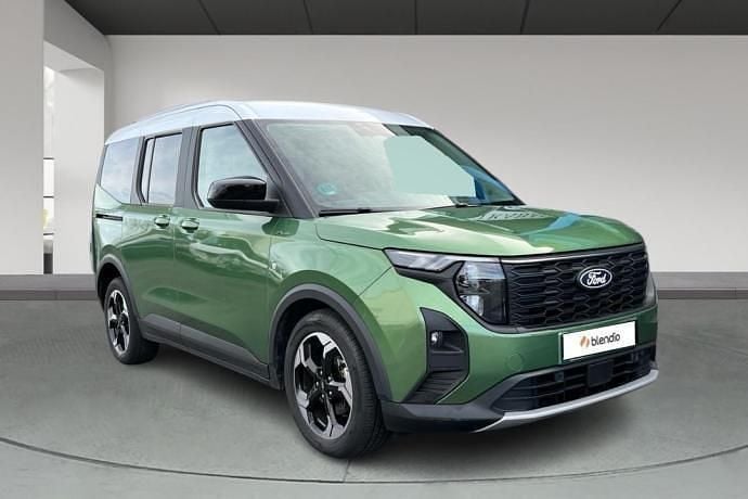 Usado Ford Tourneo Active 125 CV (91 kW) 2024 Verde Van