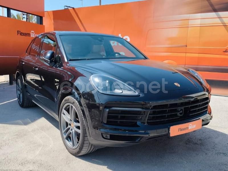 Negro Usado 2020 Porsche Cayenne SUV | 62.500 € (Buen precio) - Imagen 1/4