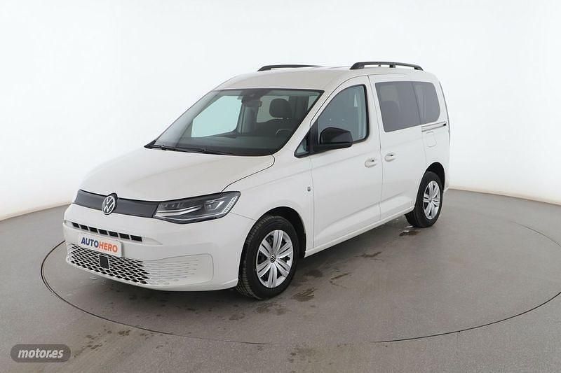 Blanco Usado 2022 VW Caddy Life Monovolumen | 26.399 € (Un poco caro) - Imagen 1/3