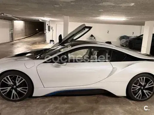 Usado BMW i8 362 CV (266 kW) 2014 Blanco Coupe